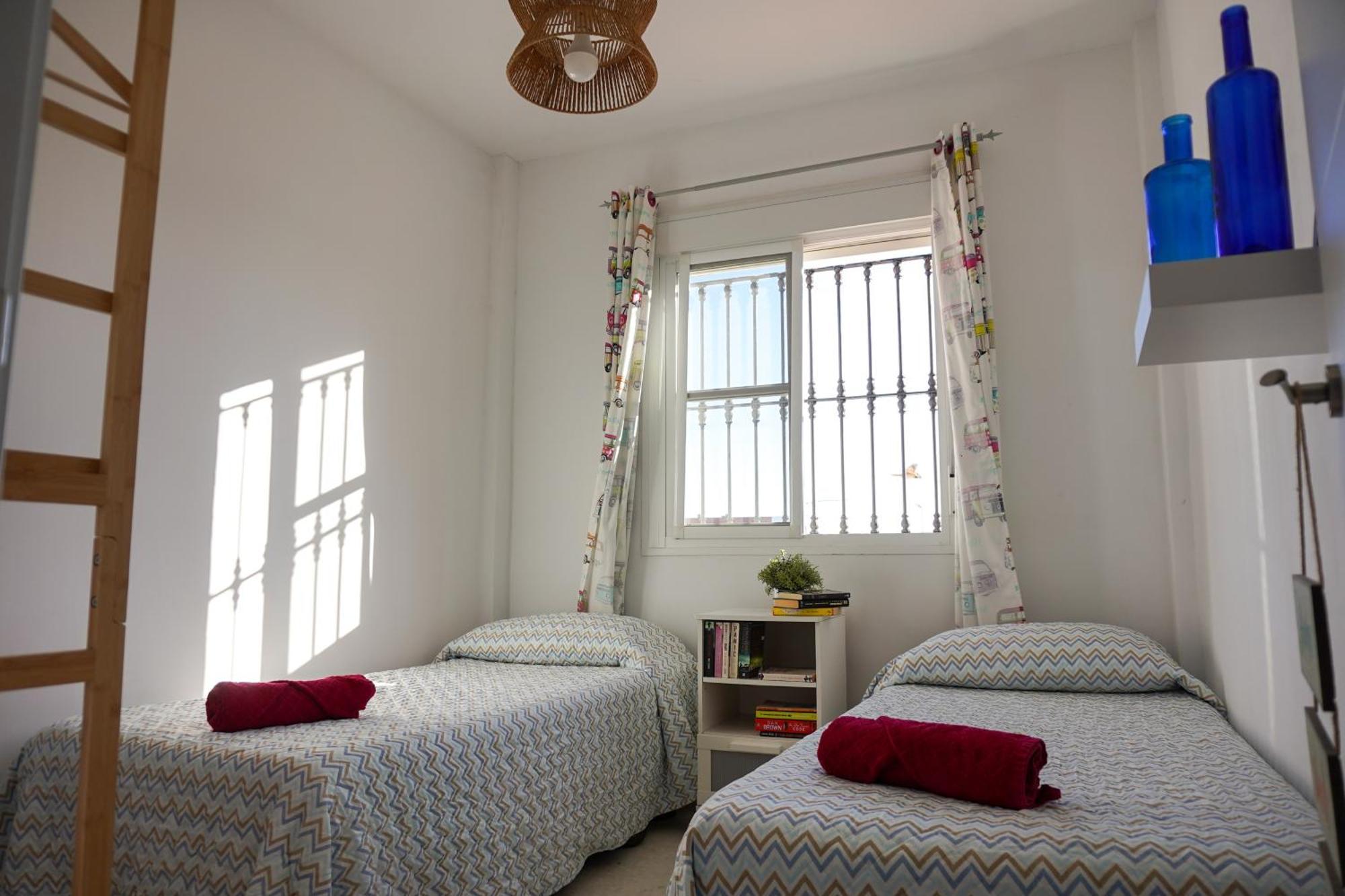 Tarifa Family House 5 Min Walk To The Beach And Old Town エクステリア 写真